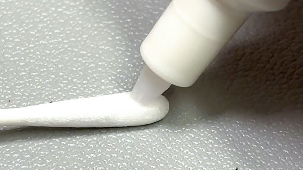 ガンダムマーカー消しペン綿棒